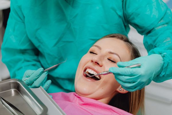 Top recommandations dentaires à Rosemont pour un sourire sain